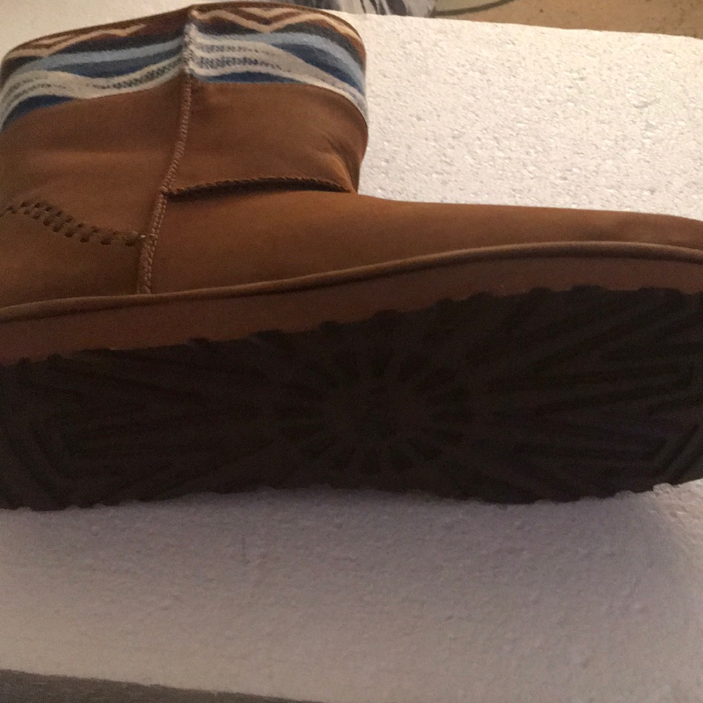 Ugg & Pendleton Shoe 17 Boot